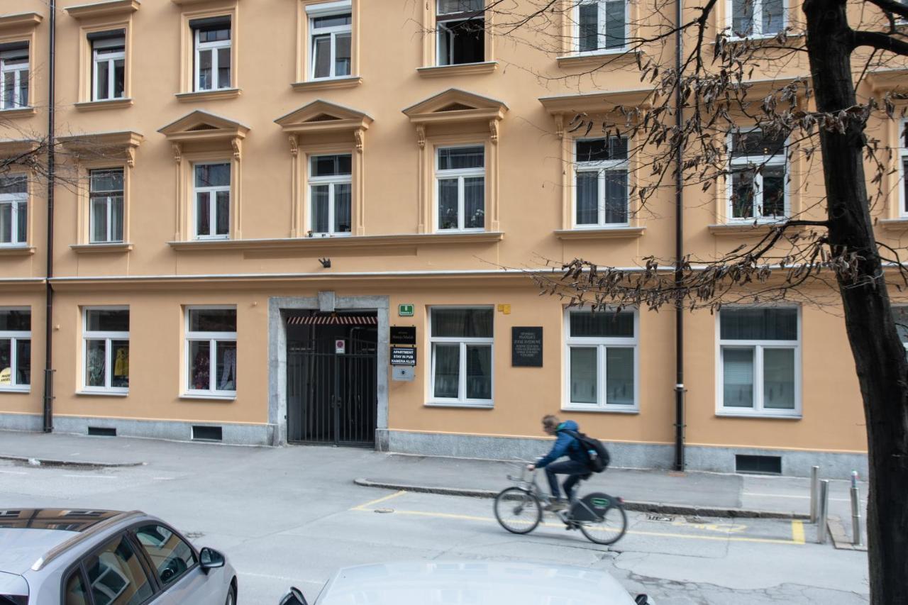Stay In Pub Kamera Klub Apatment-City Center Ljubljana Exterior photo
