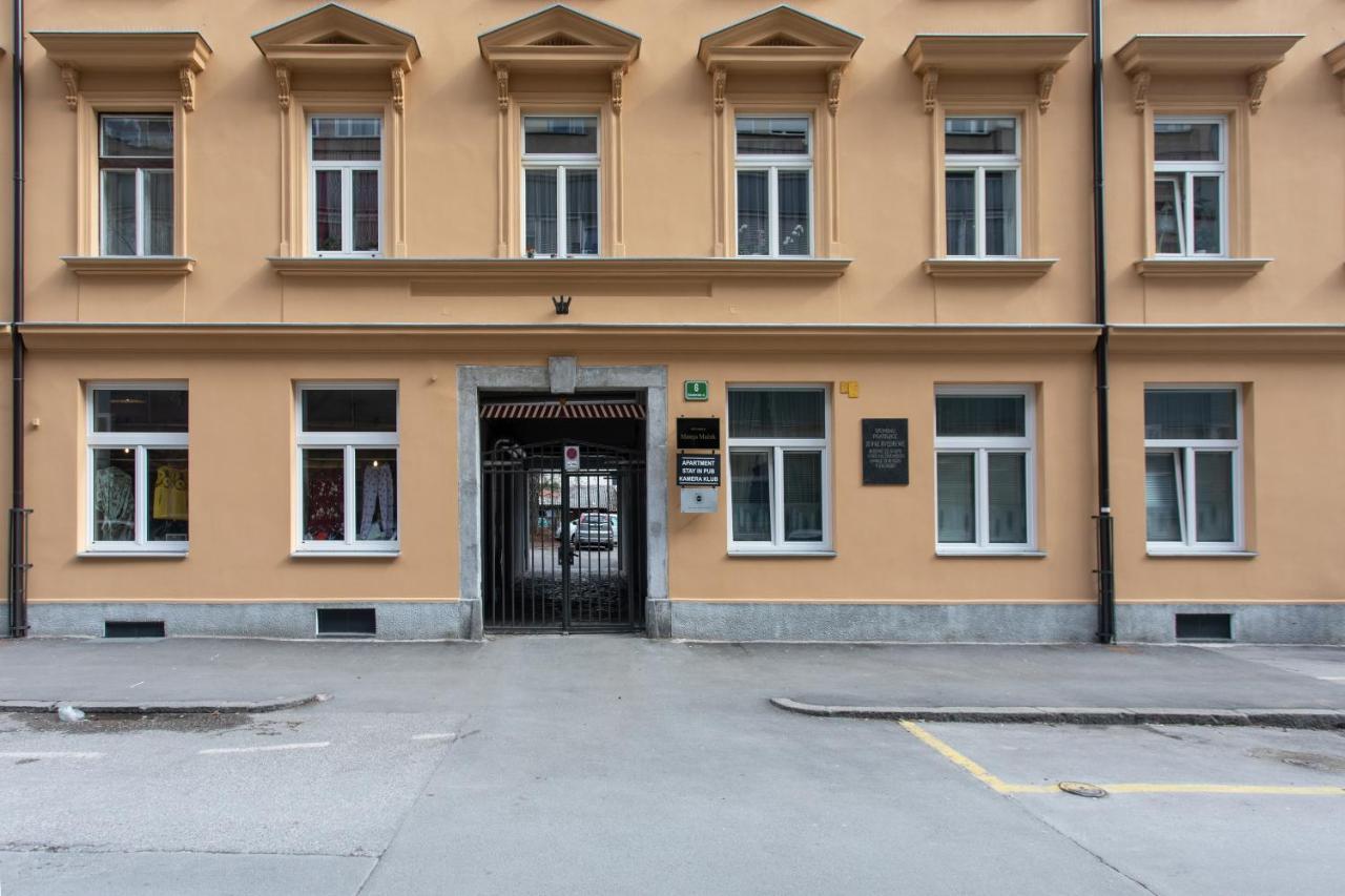 Stay In Pub Kamera Klub Apatment-City Center Ljubljana Exterior photo